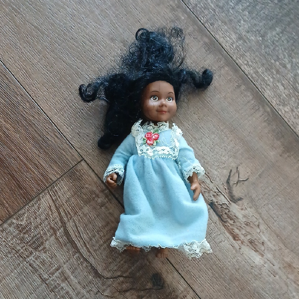 1987 Tea Pot Tots Doll